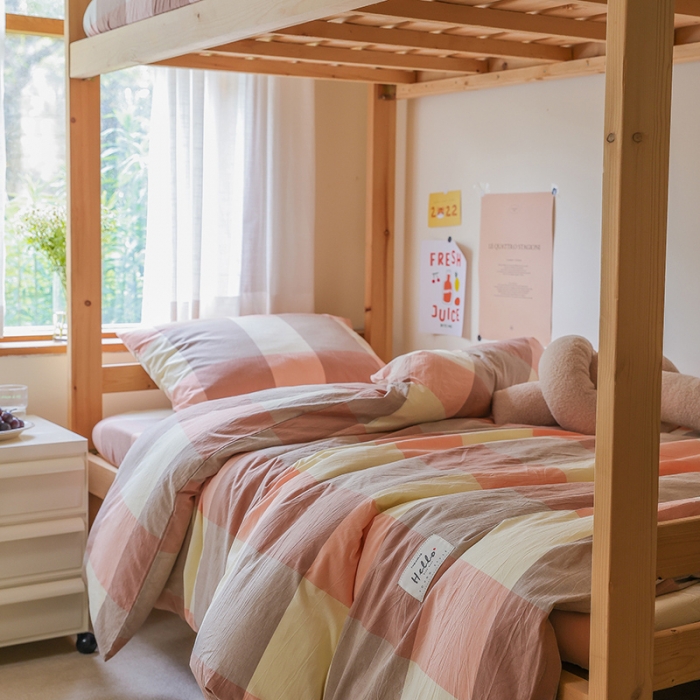 91家纺网 家纺一手货源 找家纺 寐眠 2022新款色织水洗棉学生三件套套件 粉大格