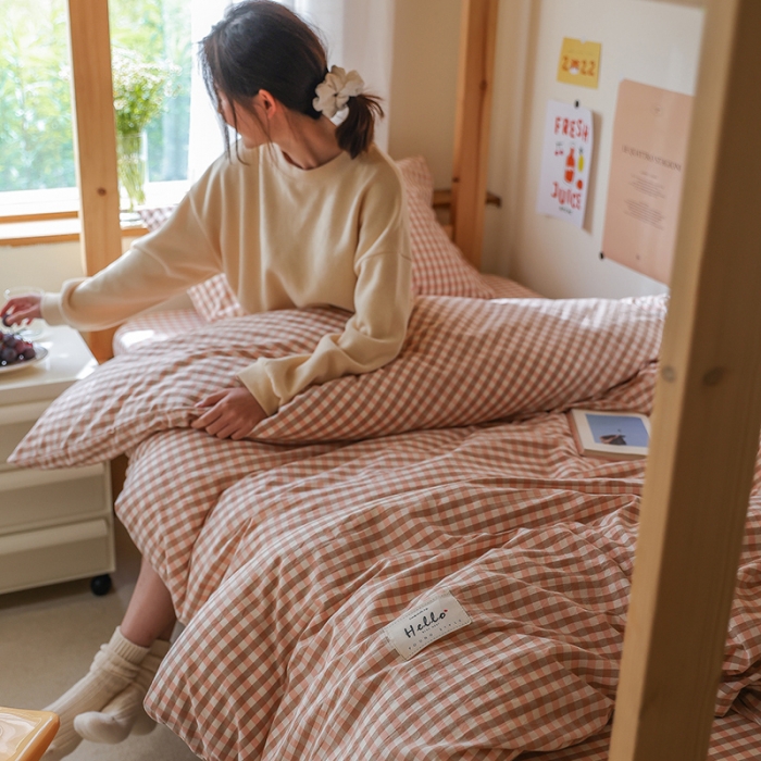 91家纺网 家纺一手货源 找家纺 寐眠 2022新款色织水洗棉学生三件套套件 粉小格