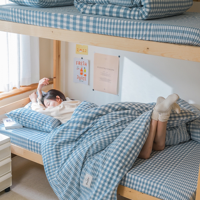 91家纺网 家纺一手货源 找家纺 寐眠 2022新款色织水洗棉学生三件套套件 渐变蓝格