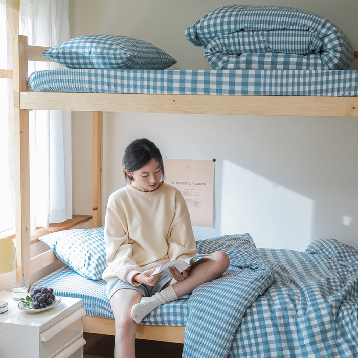 91家纺网 家纺一手货源 找家纺 寐眠 2022新款色织水洗棉学生三件套套件 渐变蓝格