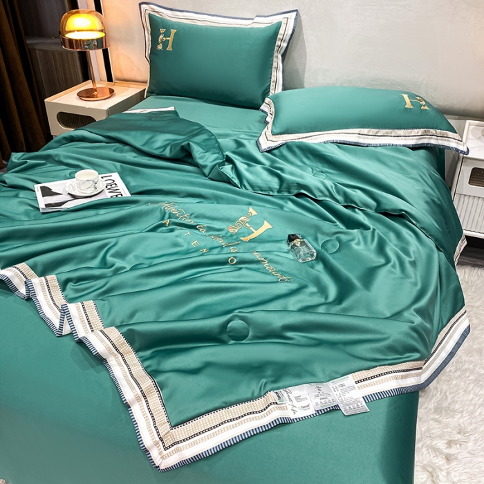 91家纺网 家纺一手货源 找家纺 丽卡家纺 2023新款水洗天丝刺绣夏被四件套 华尔兹-黛绿
