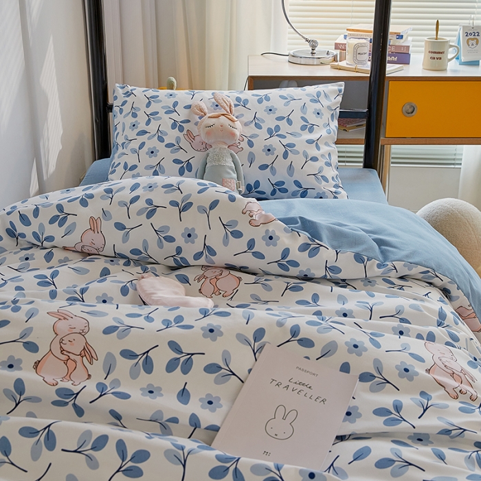 91家纺网 家纺一手货源 找家纺 世爵 2022新款亲肤棉学生宿舍上下铺三件套开学季 欢乐时光