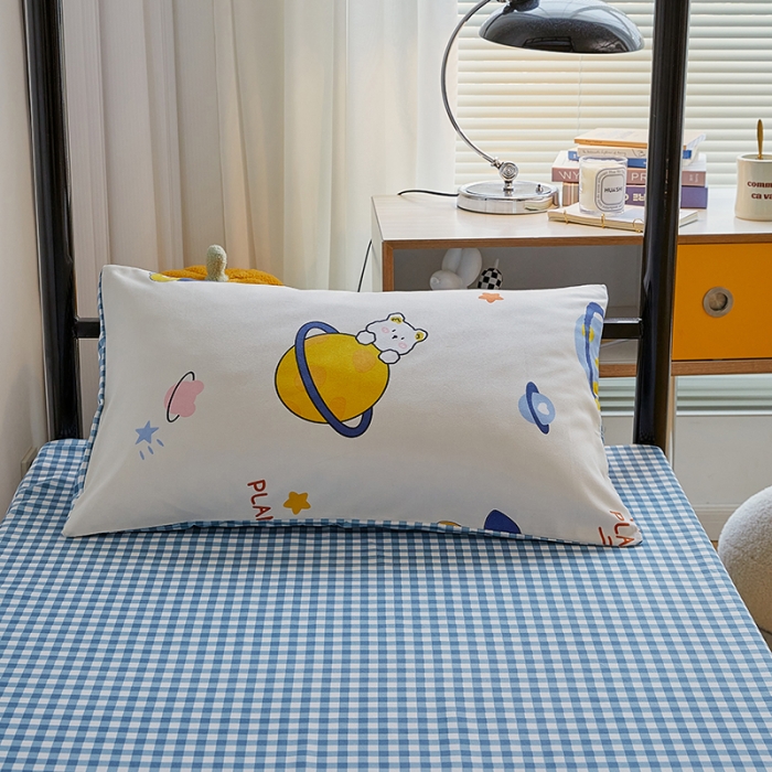 91家纺网 家纺一手货源 找家纺 世爵 2022新款亲肤棉学生宿舍上下铺三件套开学季 星际探险