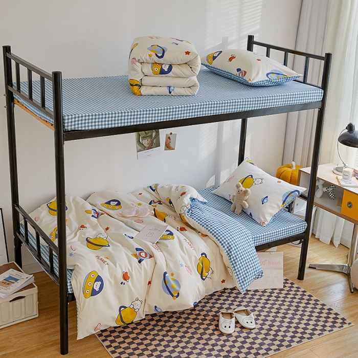 91家纺网 家纺一手货源 找家纺 世爵 2022新款亲肤棉学生宿舍上下铺三件套开学季 星际探险