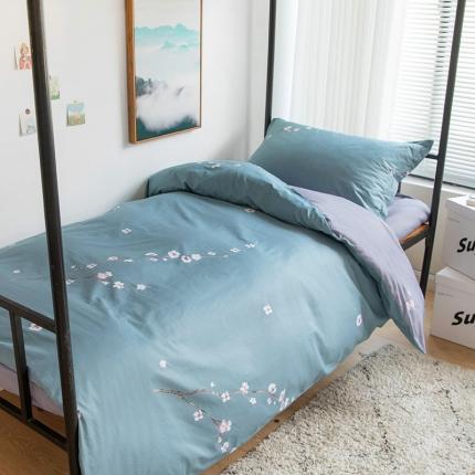 91家纺网 家纺一手货源 找家纺 星期三 2022年6月铂金全棉13372学生宿舍上下铺三件套（加老板微信有会员价） 梅花-兰