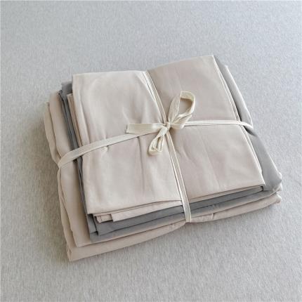 91家纺网 家纺一手货源 找家纺 总105克加厚水洗棉日式无印风格子条纹四件套纯色被套床单床笠三件套