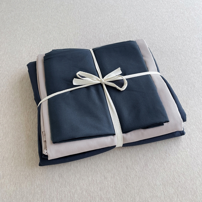 91家纺网 家纺一手货源 找家纺 曼璐 105克加厚水洗棉日系无印风纯色被套床单床笠三件套洛克兰灰