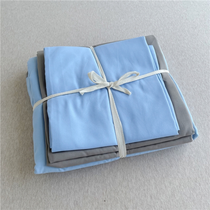 91家纺网 家纺一手货源 找家纺 曼璐家纺 105克加厚水洗棉日系无印风纯色被套床单床笠三件套浅蓝灰