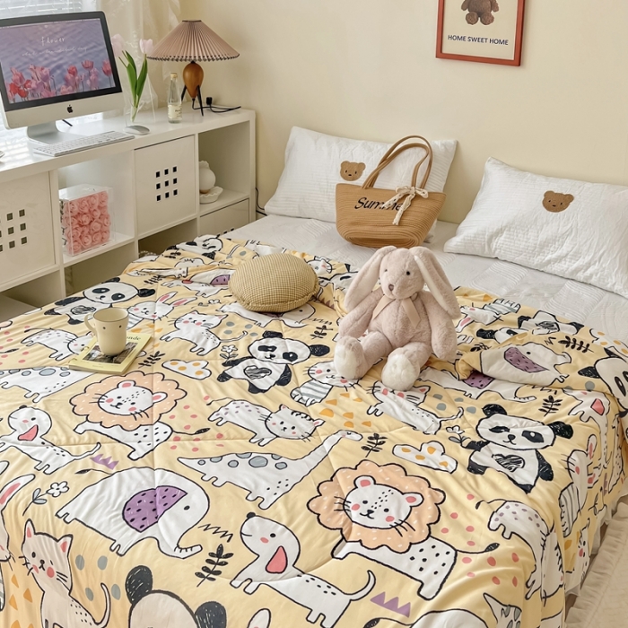 91家纺网 家纺一手货源 找家纺 顾里家纺 2022新款牛奶针织棉夏被-实拍 动物世界