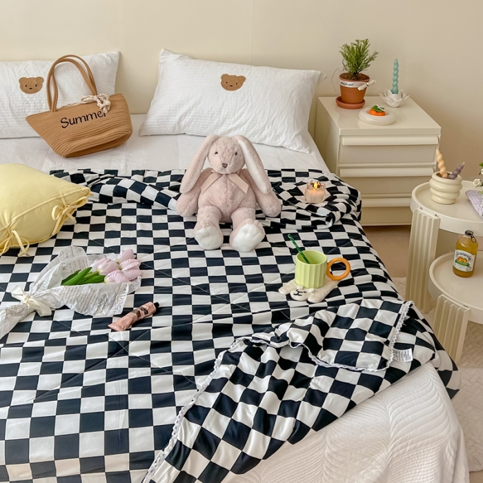 91家纺网 家纺一手货源 找家纺 顾里家纺 2022新款牛奶针织棉夏被-实拍 经典黑