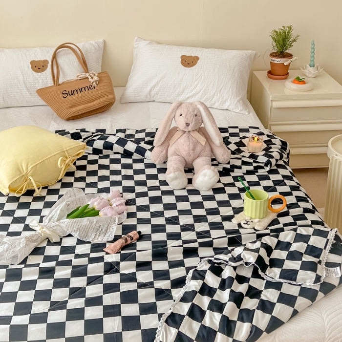 91家纺网 家纺一手货源 找家纺 顾里家纺 2022新款牛奶针织棉夏被-实拍 经典黑