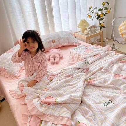 91家纺网 家纺一手货源 找家纺 顾里家纺 2022新款ins韩系治 愈小清新水洗棉夏被套件 格纹蜜桃