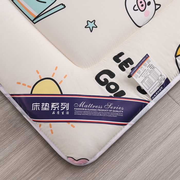 91家纺网 家纺一手货源 找家纺 富威堡 2023新款磨毛抗压棉薄款学生宿舍床垫床褥 动物世界