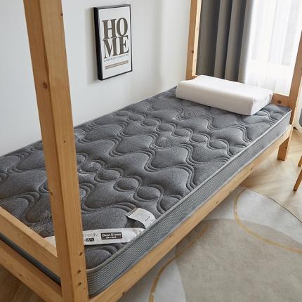 91家纺网 家纺一手货源 找家纺 优莱床垫 2024新款牛奶绒学生床垫 如意叶灰