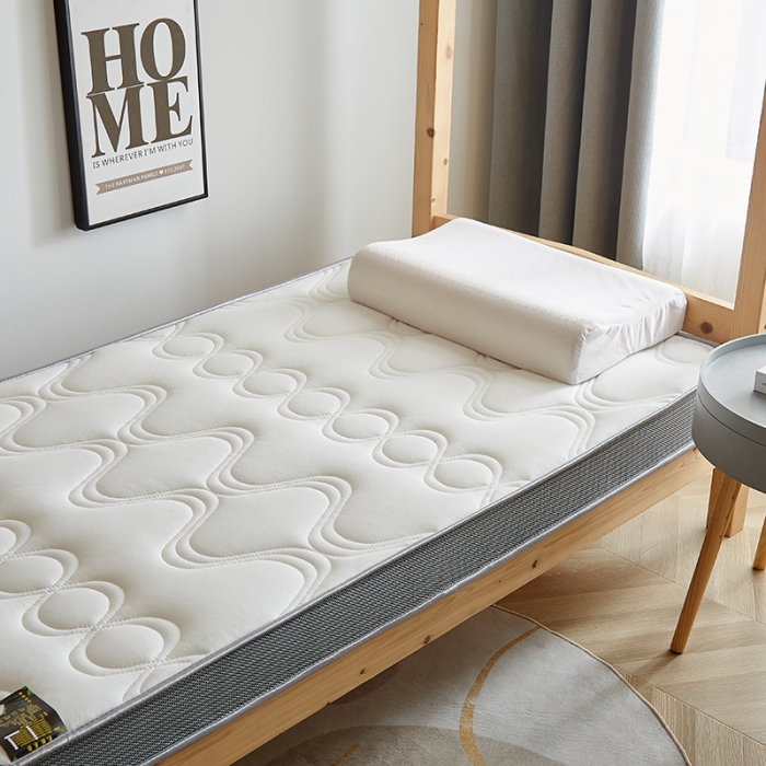 91家纺网 家纺一手货源 找家纺 优莱床垫 2024新款牛奶绒学生床垫 立体白