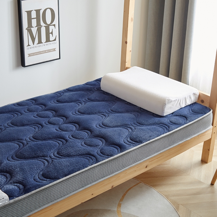 91家纺网 家纺一手货源 找家纺 优莱床垫 2024新款牛奶绒学生床垫 法莱绒蓝