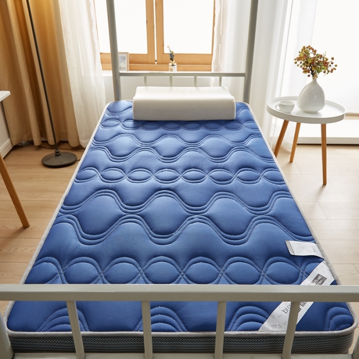 91家纺网 家纺一手货源 找家纺 优莱床垫 2024新款乳胶纤维棉立体学生床垫 爱意浓蓝