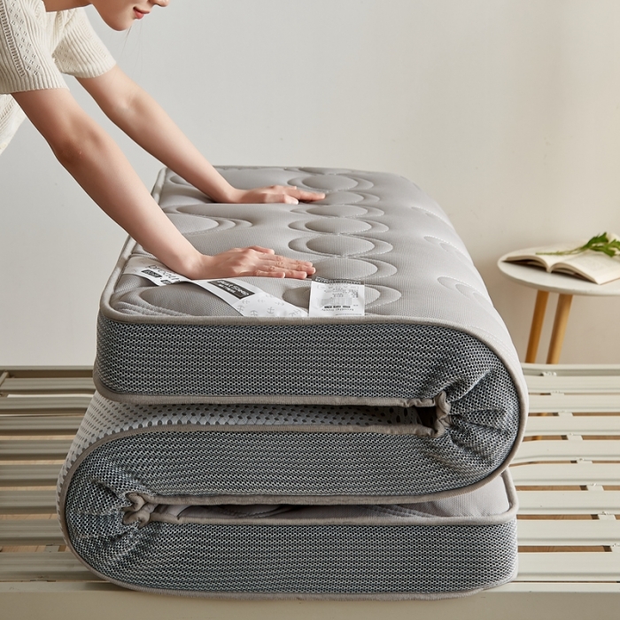 91家纺网 家纺一手货源 找家纺 优莱床垫 2024新款乳胶纤维棉立体学生床垫 爱意浓浅灰