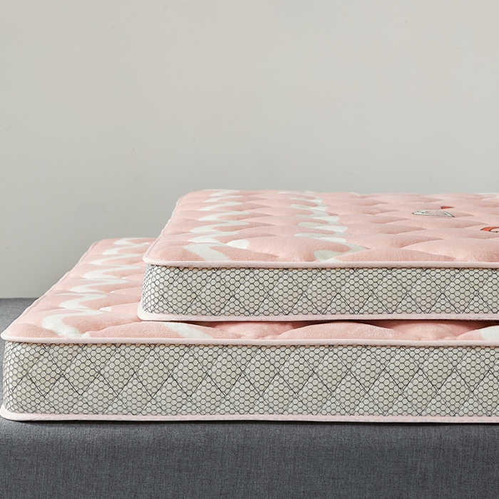 91家纺网 家纺一手货源 找家纺 优莱床垫 2024新款乳胶记忆棉床垫 水晶绒少女粉立体