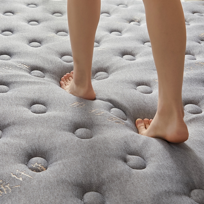 91家纺网 家纺一手货源 找家纺 优莱床垫 2024新款乳胶记忆棉床垫 碳纤维灰单边