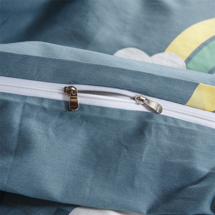 91家纺网 家纺一手货源 找家纺 凌云家纺 2025新款全棉学生全包床笠三件套 雨后彩虹蓝