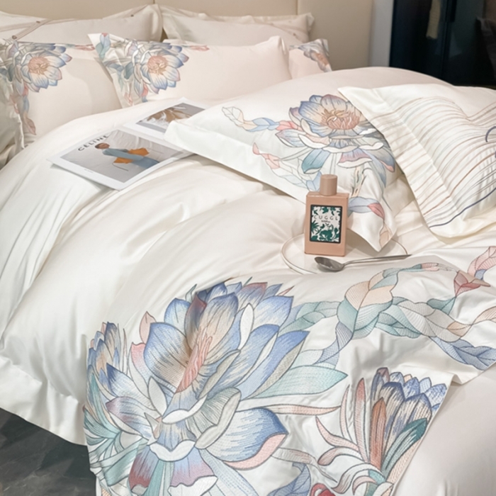 91家纺网 家纺一手货源 找家纺 魅都新100阿克苏长绒棉刺绣四件套荷塘月色椰奶白