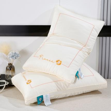 91家纺网 家纺一手货源 找家纺 梦叶草 2022新款洋甘菊枕48*74 洋甘菊-粉边