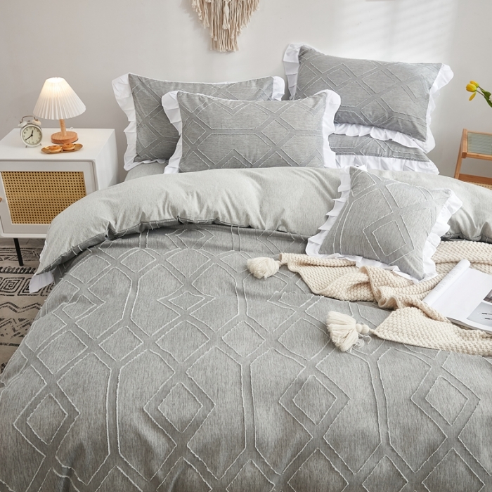 91家纺网 家纺一手货源 找家纺 啊雅家居2025新款韩版肌理纹立体剪花花边四件套 肮理灰