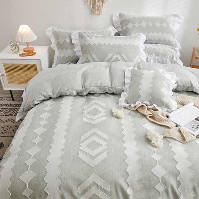 91家纺网 家纺一手货源 找家纺 啊雅家居2025新款韩版肌理纹立体剪花花边四件套 肌理浅绿