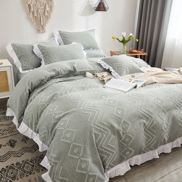 91家纺网 家纺一手货源 找家纺 啊雅家居2025新款韩版肌理纹立体剪花花边四件套 肌理深绿