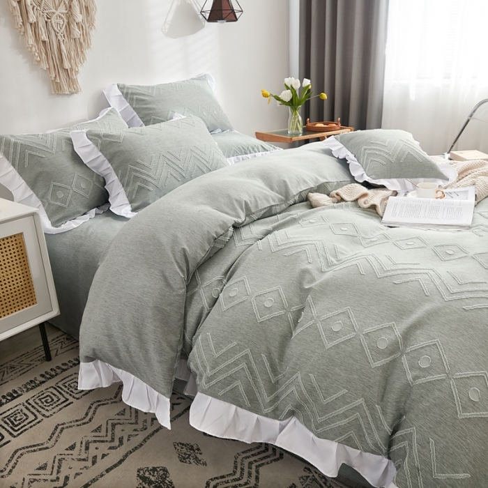 91家纺网 家纺一手货源 找家纺 啊雅家居2025新款韩版肌理纹立体剪花花边四件套 肌理深绿