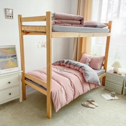 91家纺网 家纺一手货源 找家纺 2023新款AB版学生全棉三件套 脏粉+浅灰