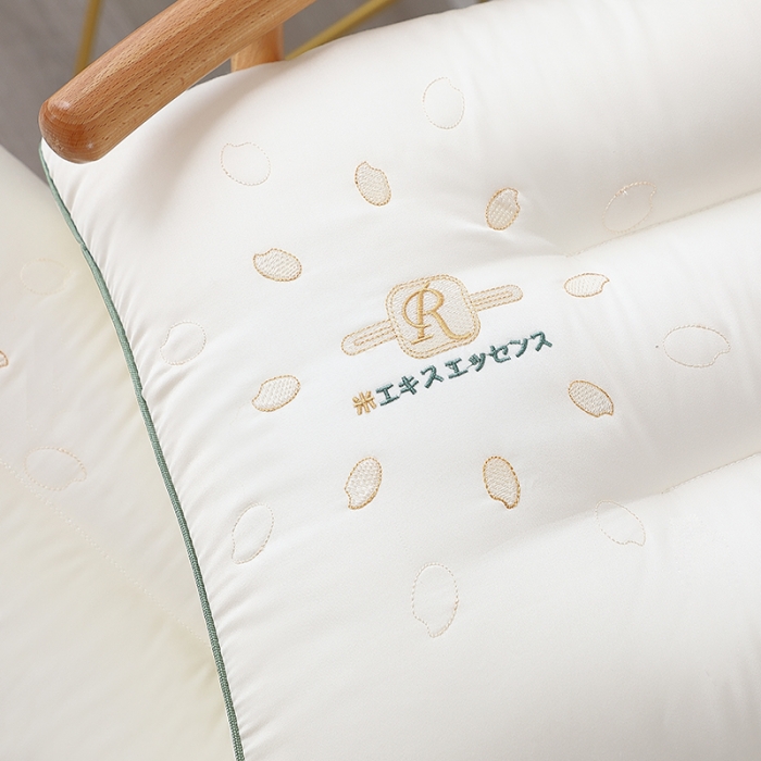 91家纺网 家纺一手货源 找家纺 糖果枕芯 2022新款大米羽丝绒枕头枕芯 白色46x72cm