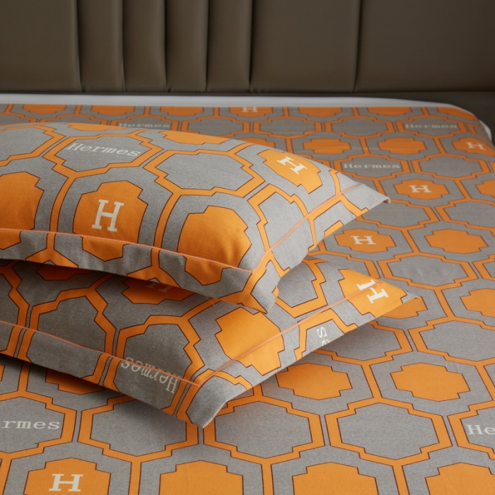 91家纺网 家纺一手货源 找家纺 金纱玉纺 2022新款印花加厚磨毛四件套 迈凯伦-桔