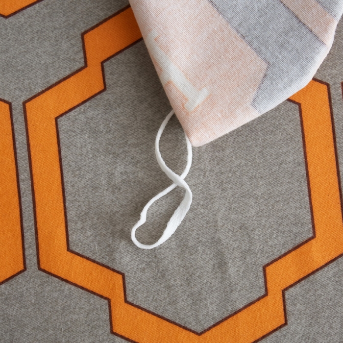 91家纺网 家纺一手货源 找家纺 金纱玉纺 2022新款印花加厚磨毛四件套 迈凯伦-桔