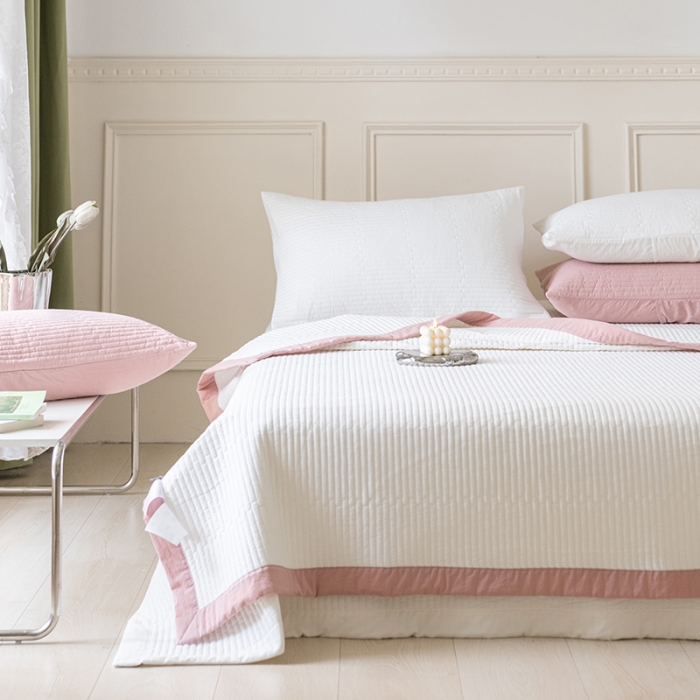 91家纺网 家纺一手货源 找家纺 久典家居 2022新款A类双面色织全棉水洗棉床盖 白