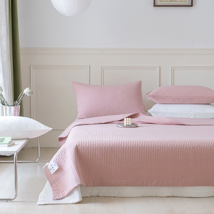 91家纺网 家纺一手货源 找家纺 久典家居 2022新款A类双面色织全棉水洗棉床盖 豆沙