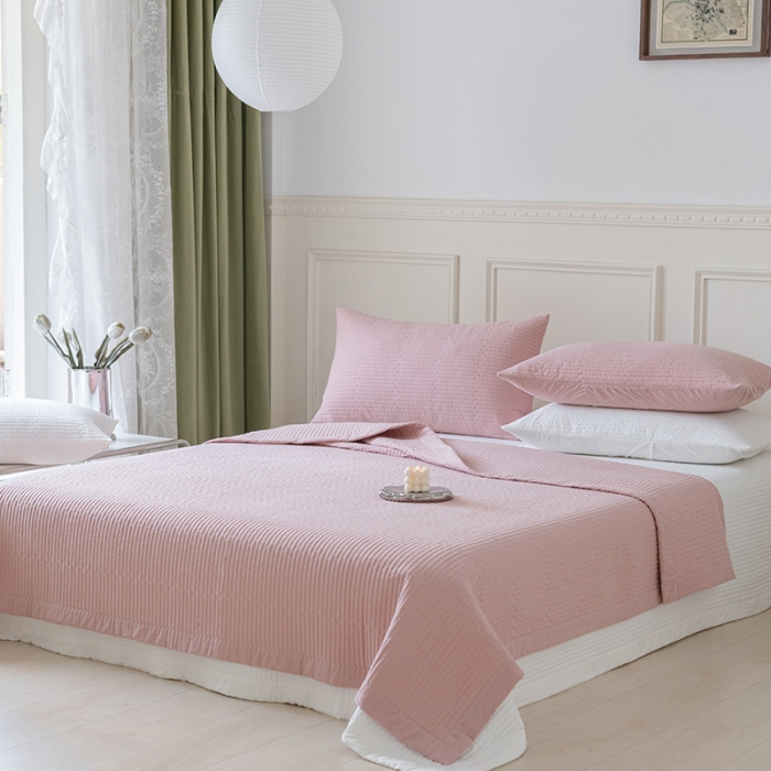 91家纺网 家纺一手货源 找家纺 久典家居 2022新款A类双面色织全棉水洗棉床盖 豆沙