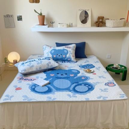 91家纺网 家纺一手货源 找家纺 顾里家纺 2022新款韩系凉感印花大版软席 碎叶小熊