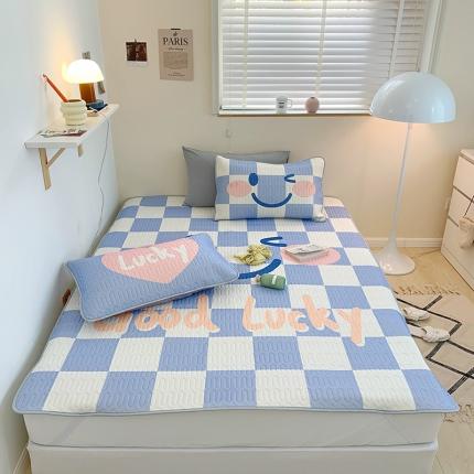 91家纺网 家纺一手货源 找家纺 顾里家纺 2022新款韩系凉感印花大版软席 格子笑脸