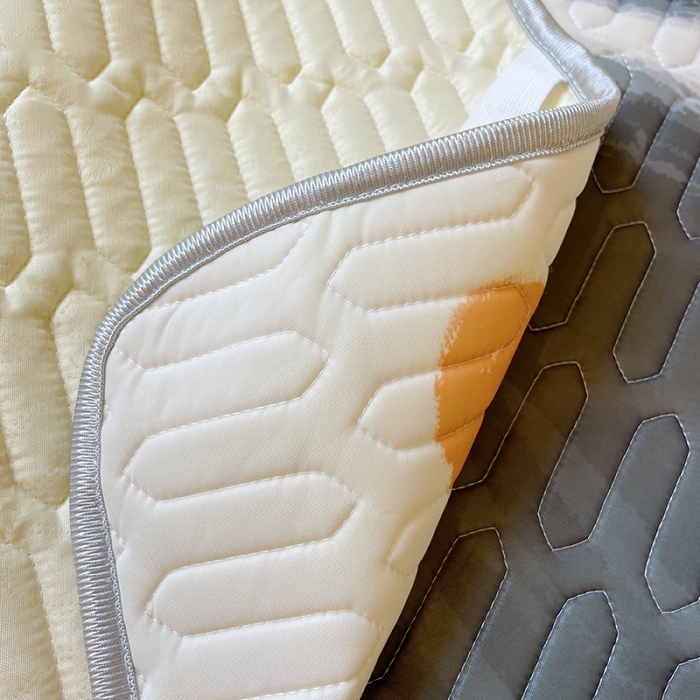 91家纺网 家纺一手货源 找家纺 顾里家纺 2022新款韩系凉感印花大版软席 黑旋风