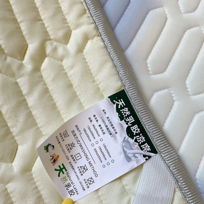 91家纺网 家纺一手货源 找家纺 顾里家纺 2022新款韩系凉感印花大版软席 蓝波点爱心