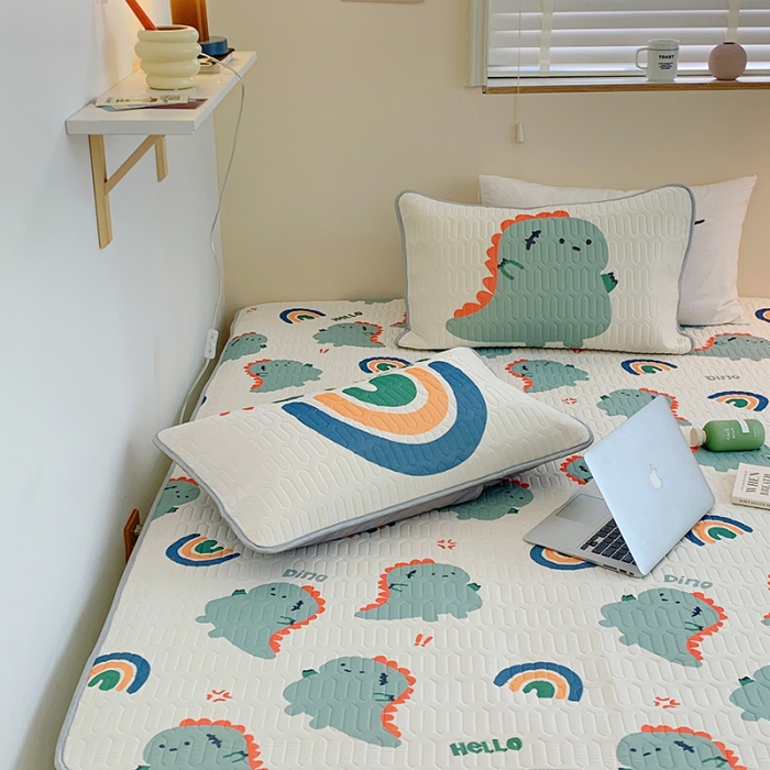 91家纺网 家纺一手货源 找家纺 顾里家纺 2022新款韩系凉感印花圆网软席 ins恐龙