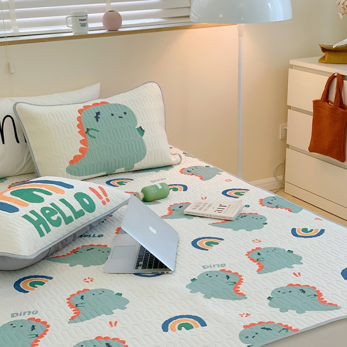 91家纺网 家纺一手货源 找家纺 顾里家纺 2022新款韩系凉感印花圆网软席 ins恐龙