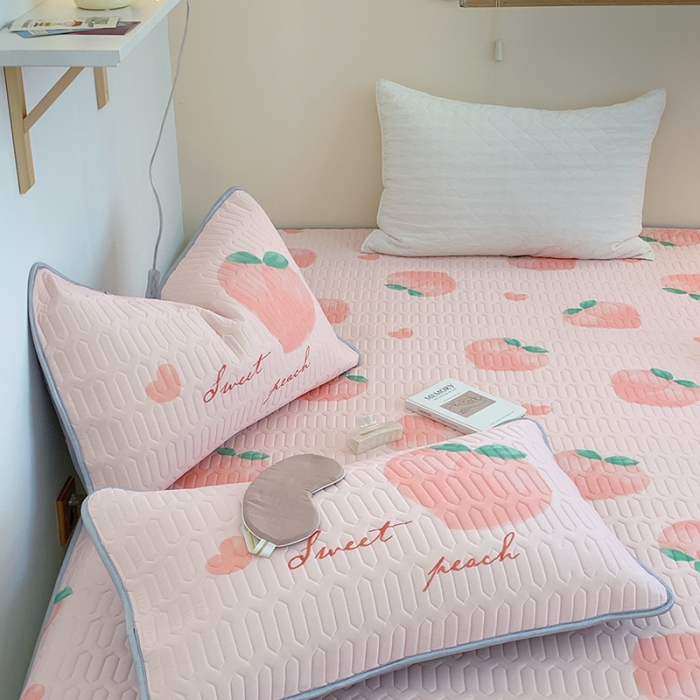 91家纺网 家纺一手货源 找家纺 顾里家纺 2022新款韩系凉感印花圆网软席 粉心桃桃