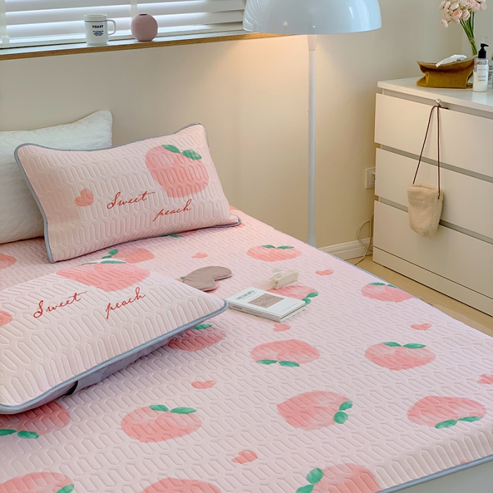 91家纺网 家纺一手货源 找家纺 顾里家纺 2022新款韩系凉感印花圆网软席 粉心桃桃