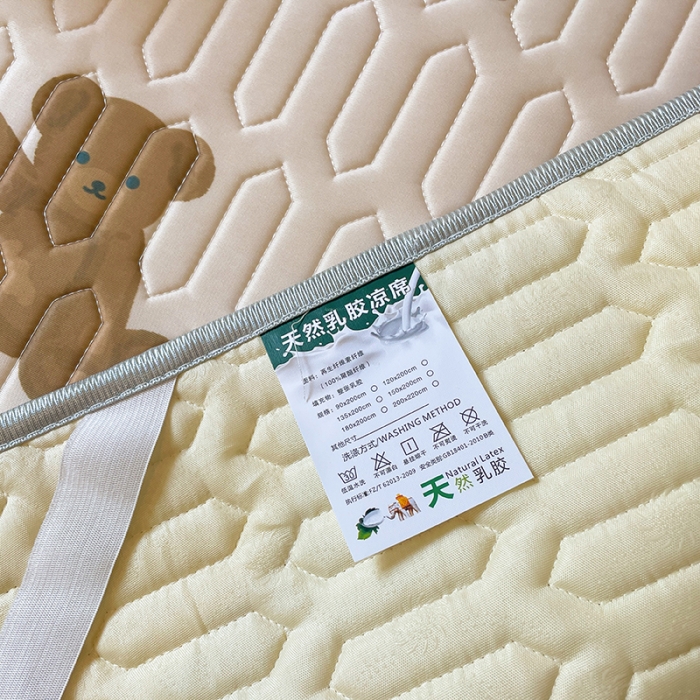 91家纺网 家纺一手货源 找家纺 顾里家纺 2022新款韩系凉感印花圆网软席 韩国熊仔