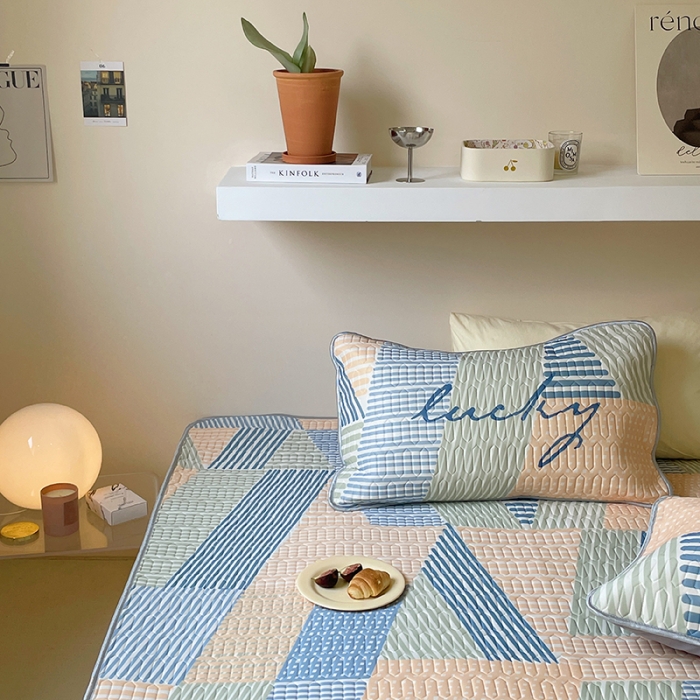 91家纺网 家纺一手货源 找家纺 顾里家纺 2022新款韩系凉感印花圆网软席 几何空间