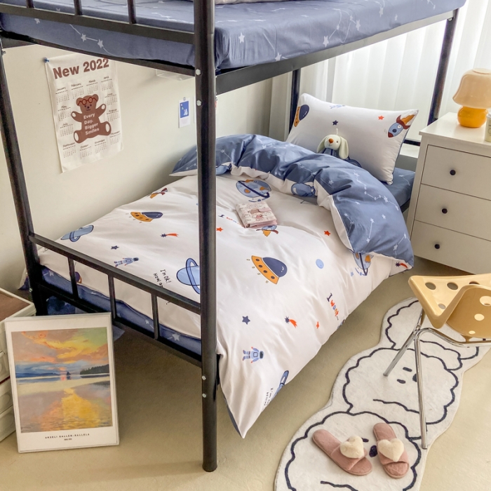 91家纺网 家纺一手货源 找家纺 吉象 2022新款全棉印花学生宿舍三件套 太空旅行