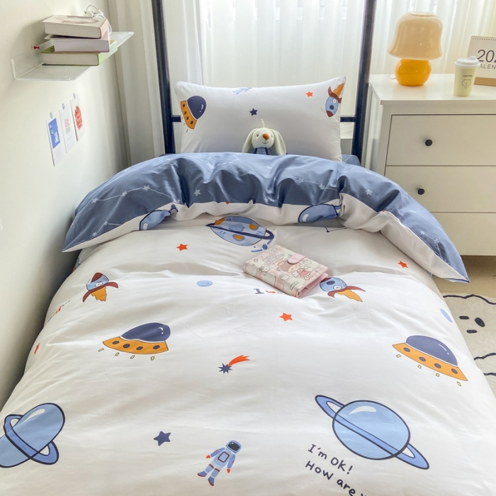 91家纺网 家纺一手货源 找家纺 吉象 2022新款全棉印花学生宿舍三件套 太空旅行